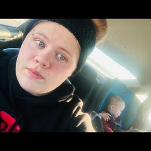 Meet your Posher, Charlotte